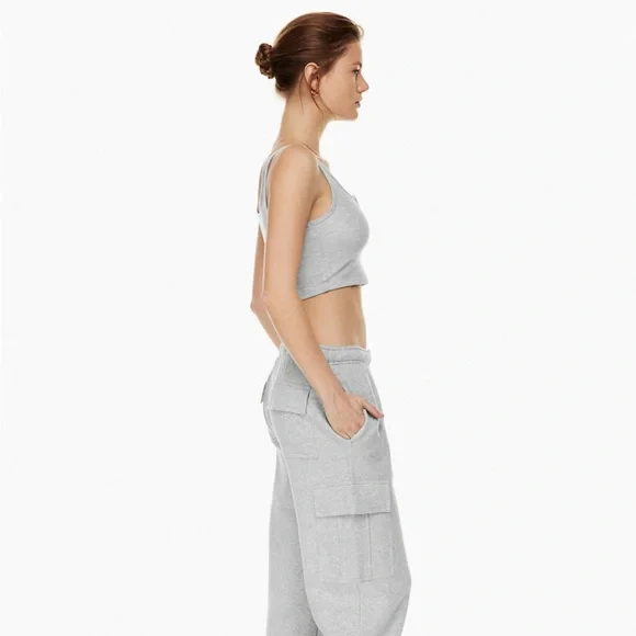 3/30$🤍 TNA | Grey waffle knit cropped tank - Picture 5 of 12